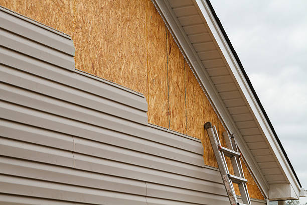 24/7 Emergency Vinyl Siding experts in Reidsville, NC